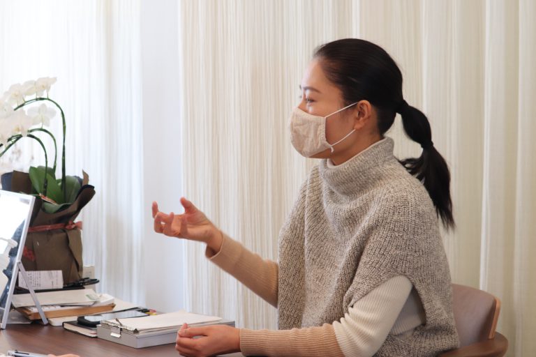 AOQU|日々の暮らしに、“透明感”のある心地よい商品を企画販売するお店