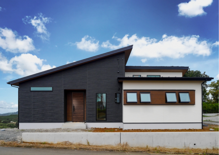 SUZUICHIが建てたモダンスタイルの平家｜浜松に家を建てるならHome HAMAMATSU