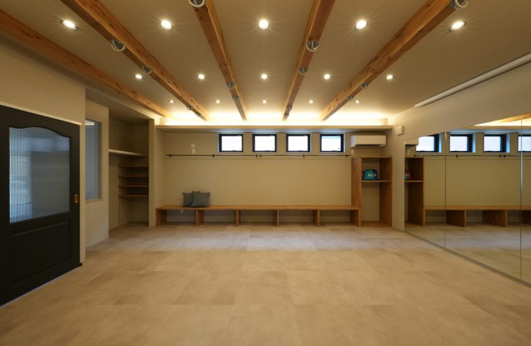 岩崎工務店　モダンリュクスな家｜浜松に家を建てるならHome HAMAMATSU