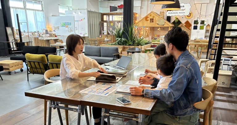 浜松・磐田で新築したい方の相談風景